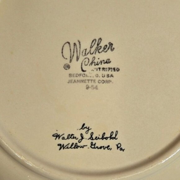 VTG Walker China Barn scene collectors plate signed PA. Ohio memorabilia art - Picture 5 of 7